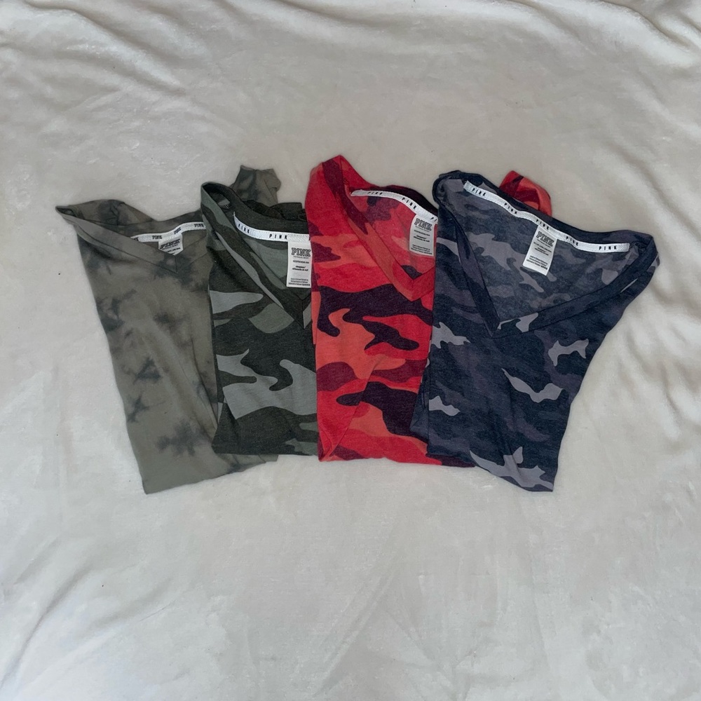 🌸PINK Victoria Secret T-Shirt Bundle🌟